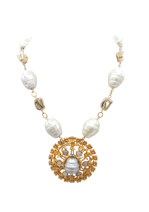 Freshwater Pearl Gold Medallion Necklace